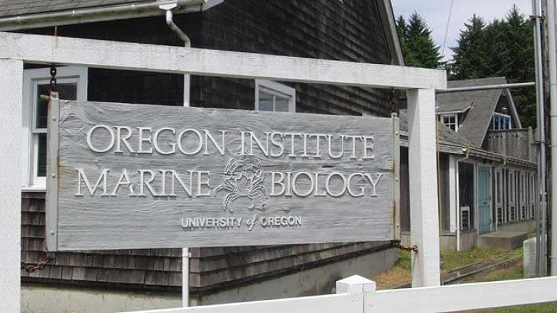 Oregon Institute of Marine Biology sign in front of the facility