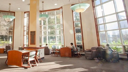 Knight Library open area