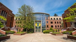 Lilis Business Complex Building